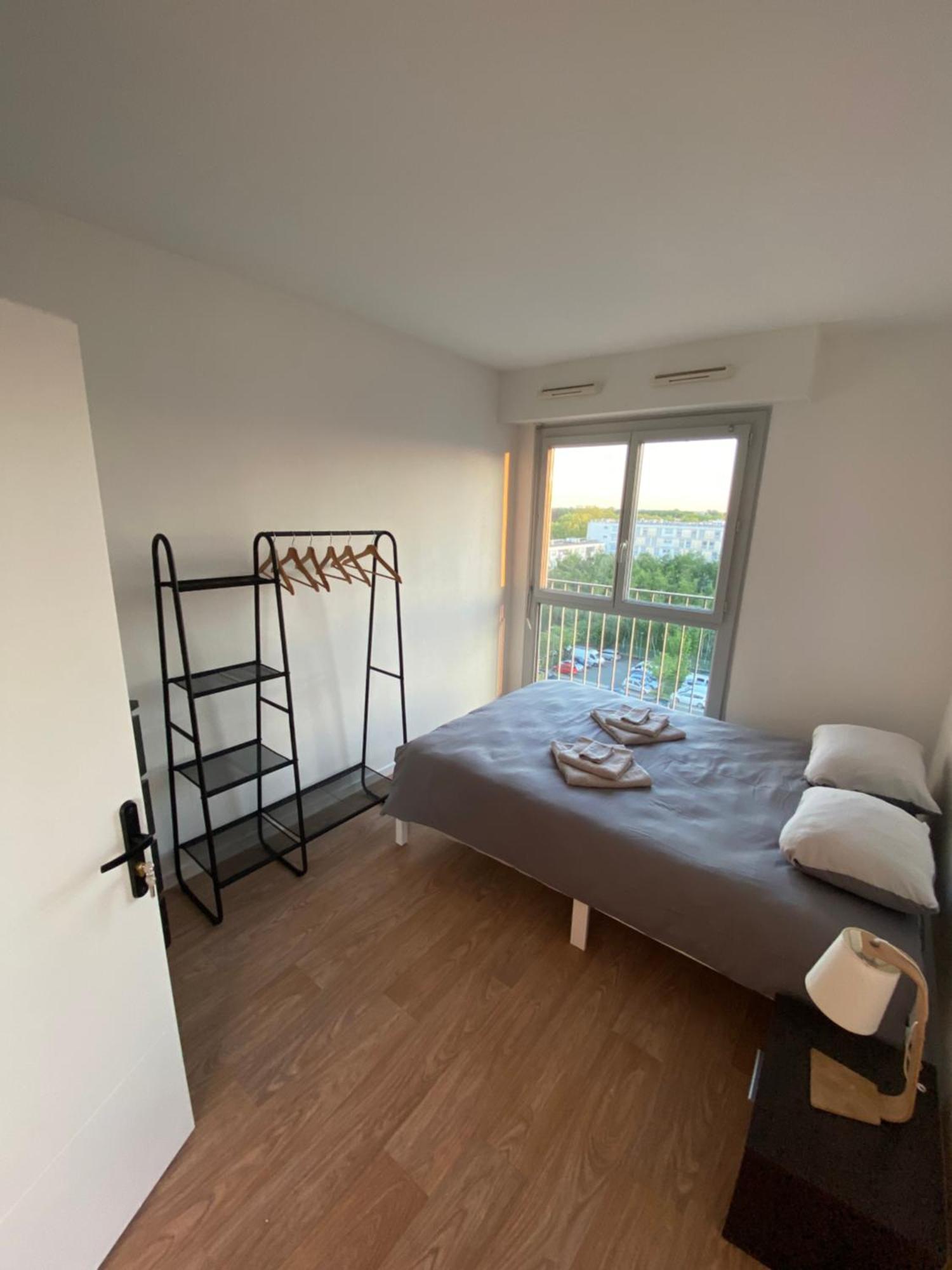 Appartement Spacieux - 10' Gare อองเชร์ ภายนอก รูปภาพ